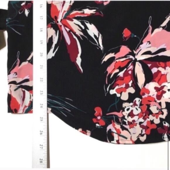 Derek Lam 10 C X Athleta Collaboration Lily Nikita Floral Top Size Medium - Picture 5 of 7